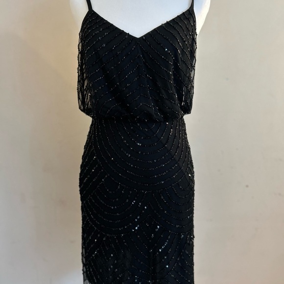 Elegant black beaded mini dress size 0 - Picture 2 of 16